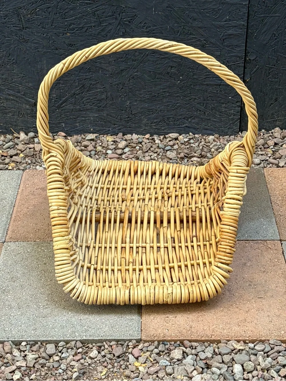 Large Rustic Handwoven Willow Flower Gathering Basket Beige Primitive Wicker